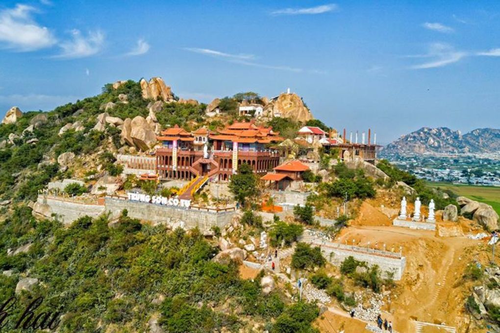Top 14 di tích lịch sử - văn hóa và công trình kiến trúc tâm linh ở Nha Trang 8 di tich lich su van hoa va cong trinh kien truc tam linh nha trang 6