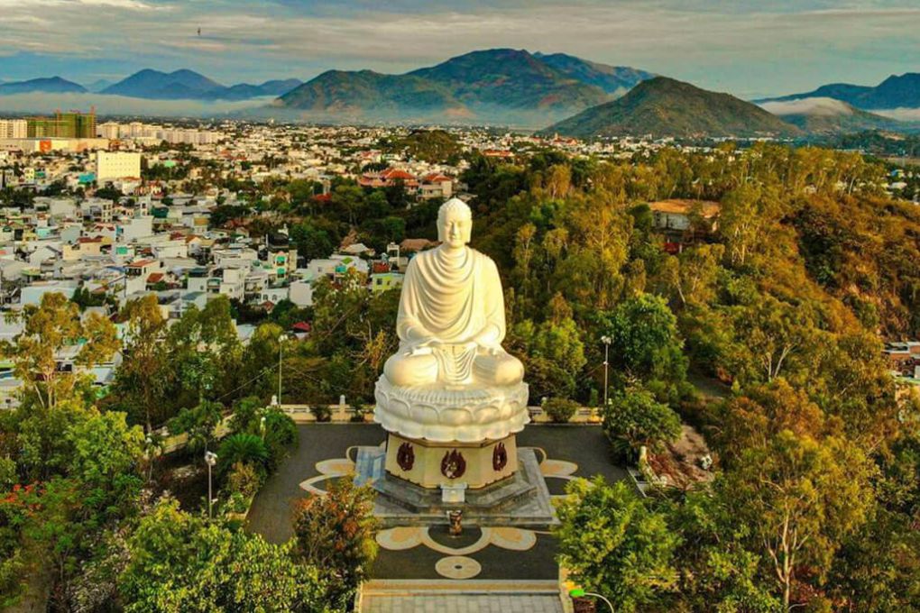 Nhà thờ Núi Nha Trang: Kiến trúc Gothic hơn 90 năm giữa lòng thành phố 6 nha tho nui nha trang 1 1