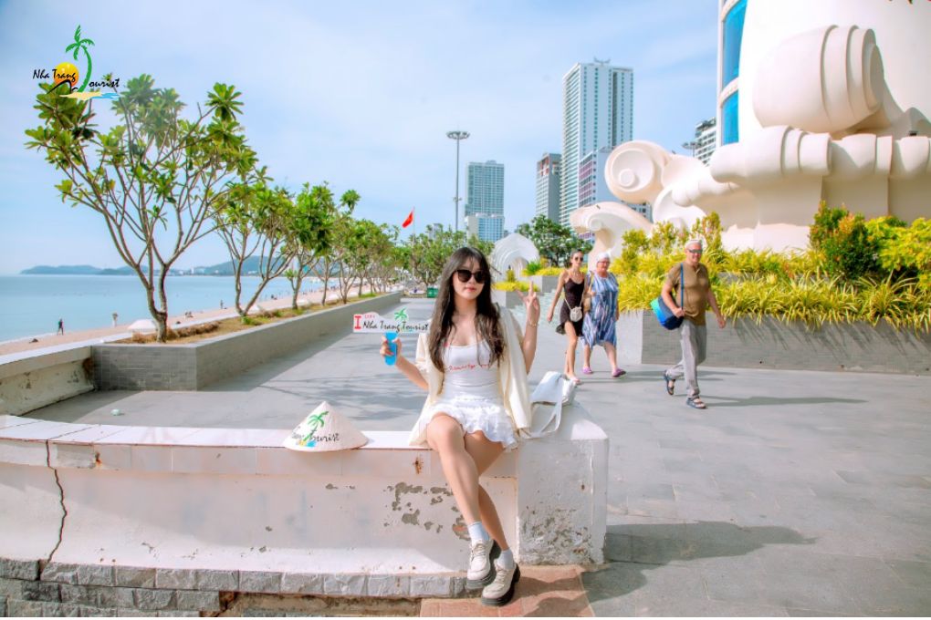 Tháp Trầm Hương Nha Trang: Biểu tượng check-in bên Quảng trường 2/4 8 thap tram huong nha trang 9