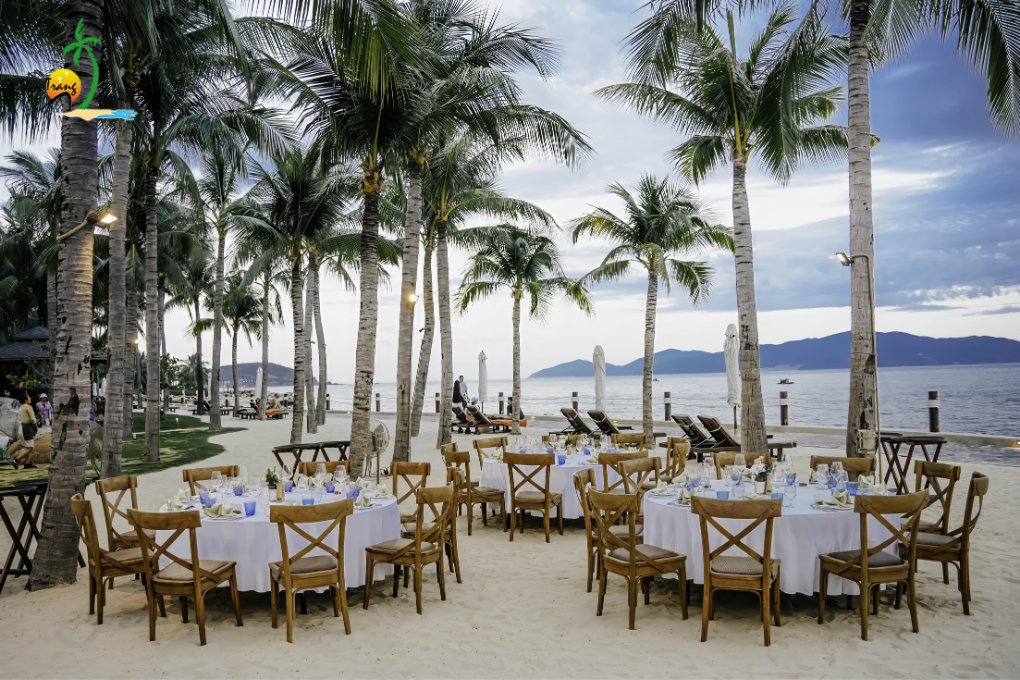 Beachfront dining setup for group meals and special travel experiences