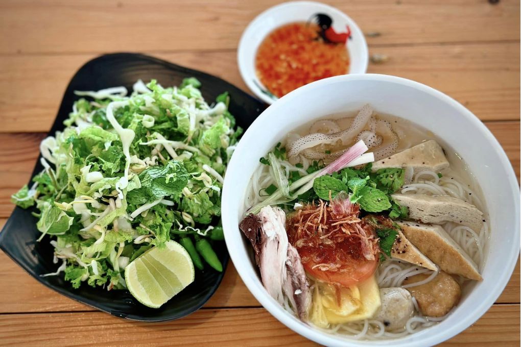Sáng ăn gì ở Nha Trang? Gợi ý những món ngon nên thử 2 sang an gi o nha trang 2