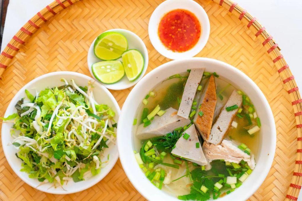 Sáng ăn gì ở Nha Trang? Gợi ý những món ngon nên thử 8 sang an gi o nha trang 9