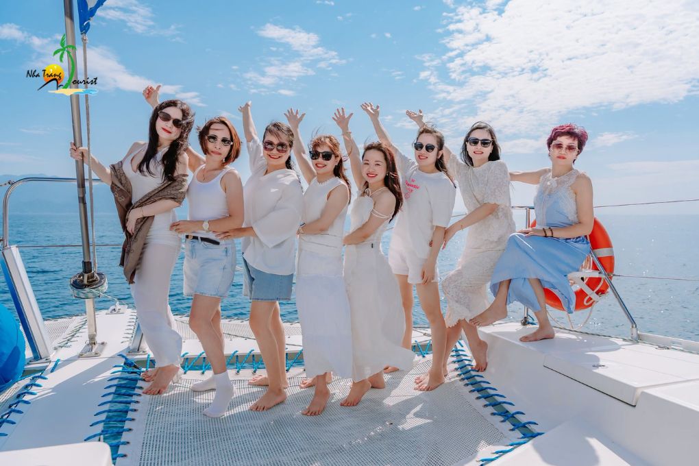 Tour Ninh Thuận - Nha Trang 5N4Đ | Vĩnh Hy - Hòn Bà - Biển Đảo từ Hà Nội